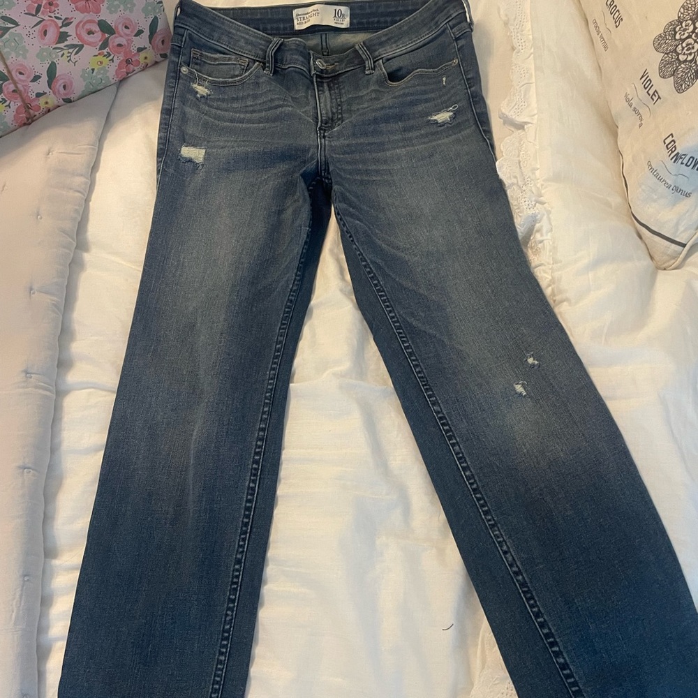 A & F